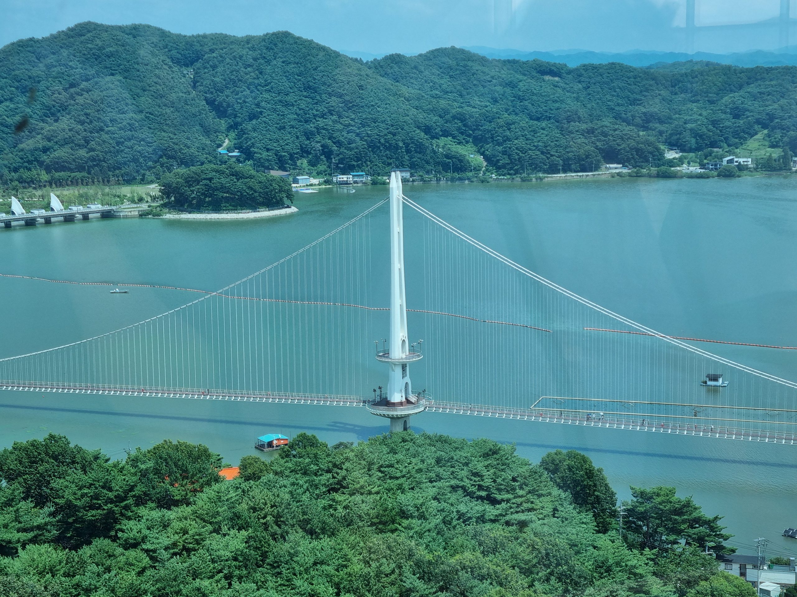 Viaje a Corea: el nuevo mirador de Yesan junto al puente colgante